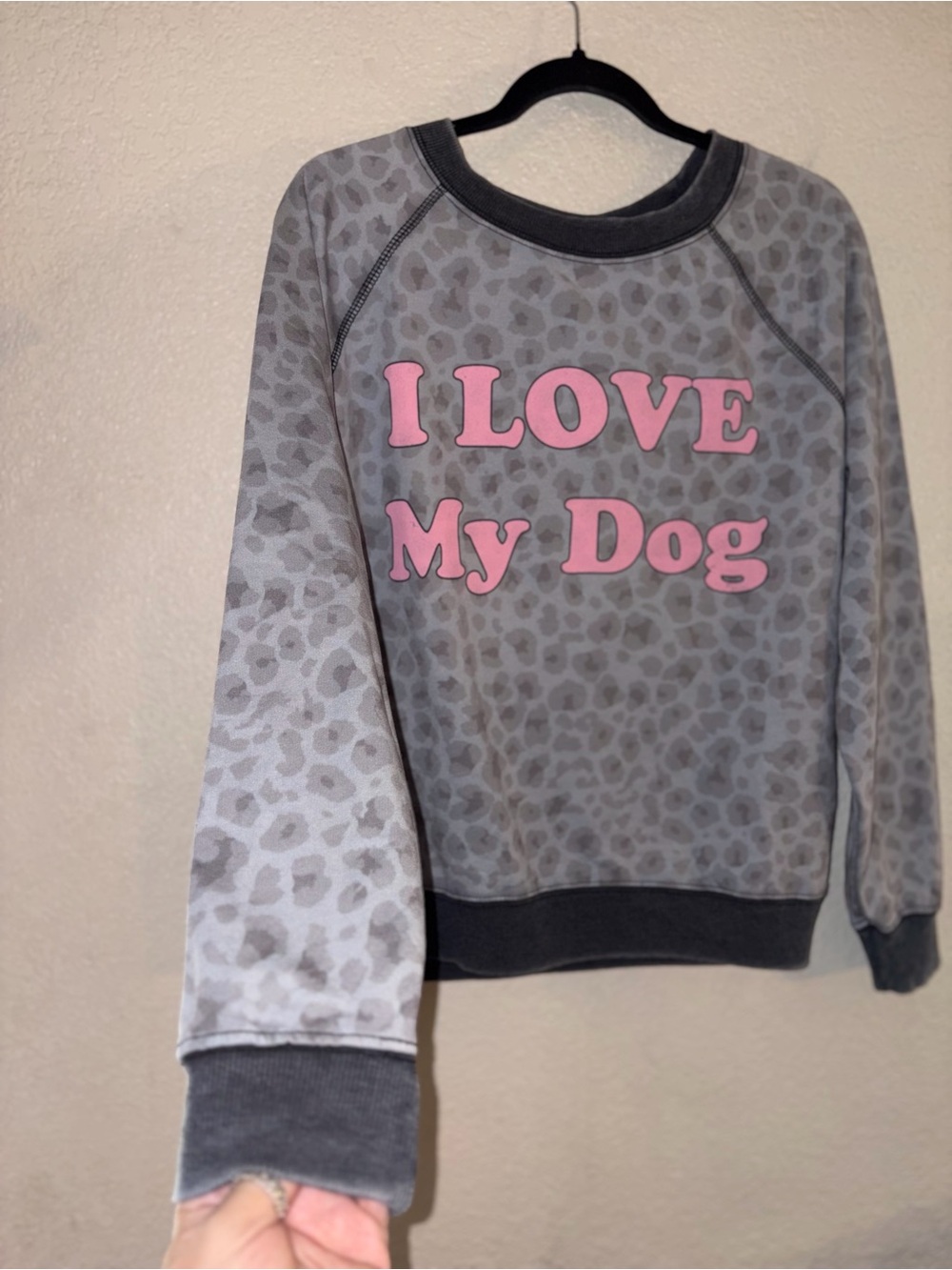 🩷🐶NWT Recycled Karma “I LOVE🩷 My Dog🐶 Sweatshirt" Gray🩶Leopard🐆& Pink🩷Font SML - Picture 7 of 13